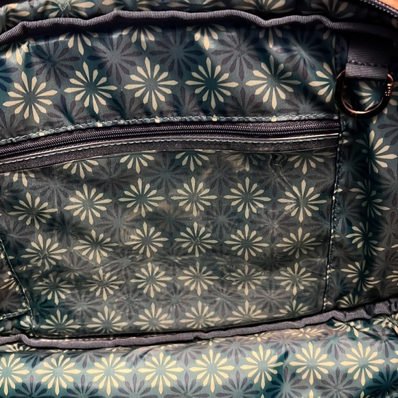 lug Bags Euc Lug Railcar Crossbody Bouquet Navy Poshmark